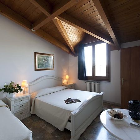 Hotel Caselle San Lazzaro di Savena Zimmer foto